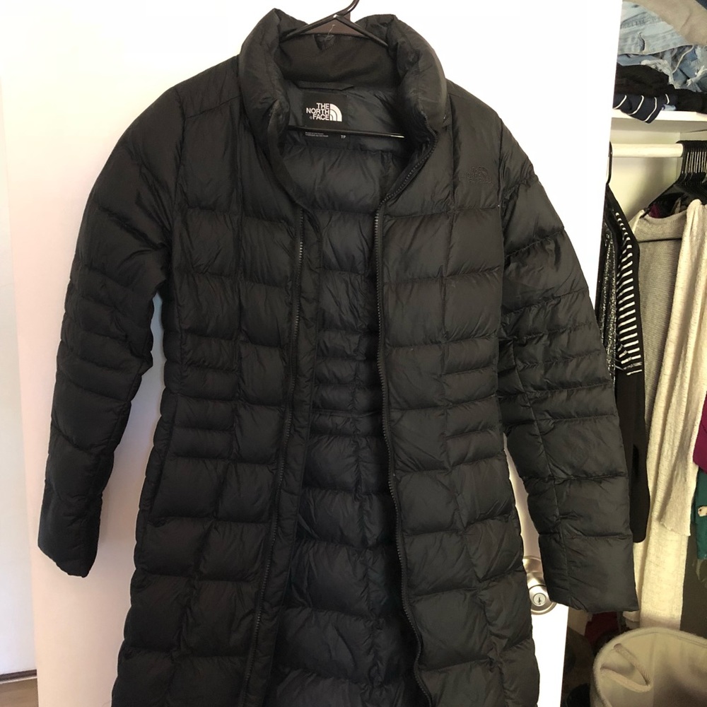 Women’s Long NorthFace Parka XS
